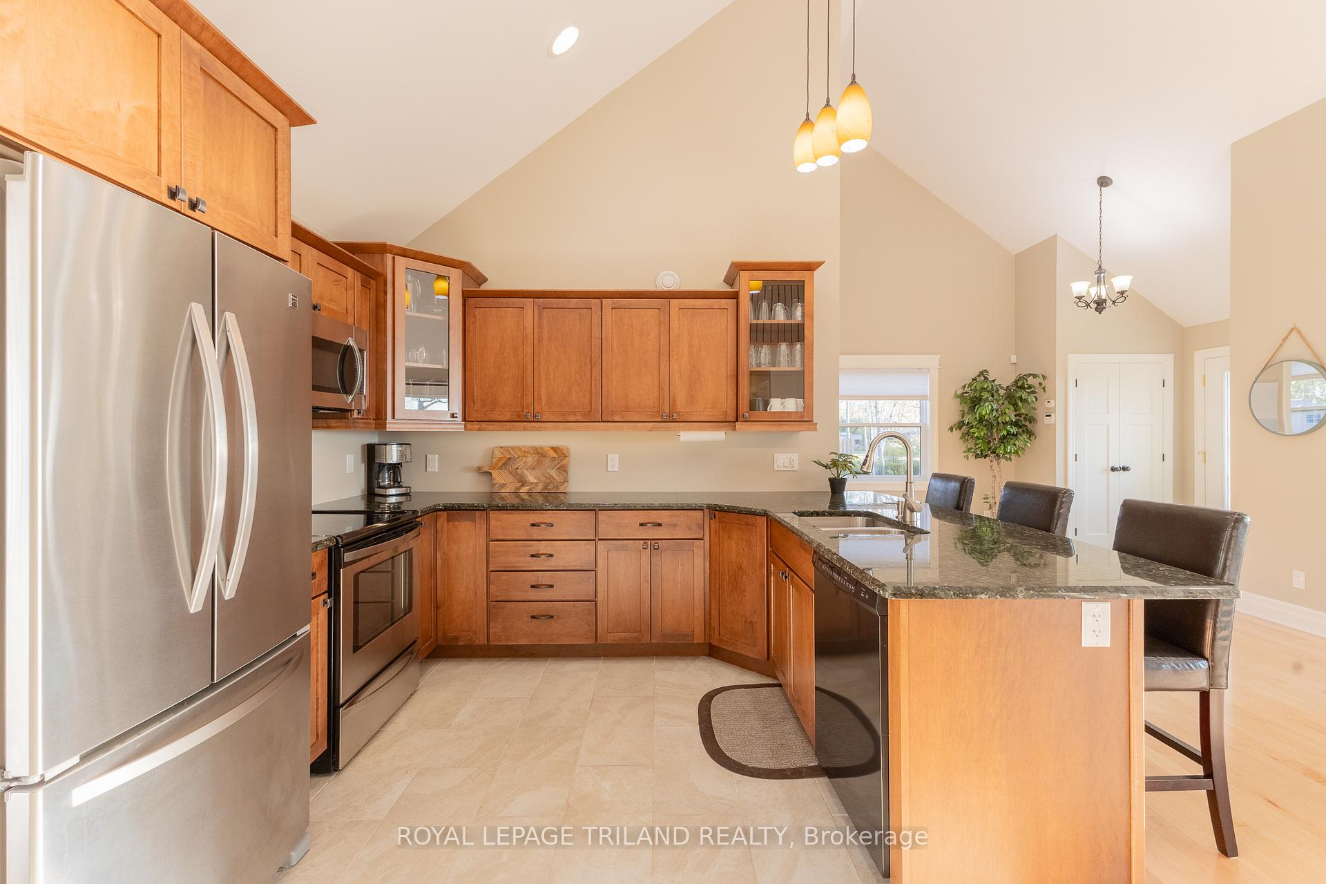 Photo 25 of 71888 Sunview Avenue, Bluewater, Hay — HOMEH