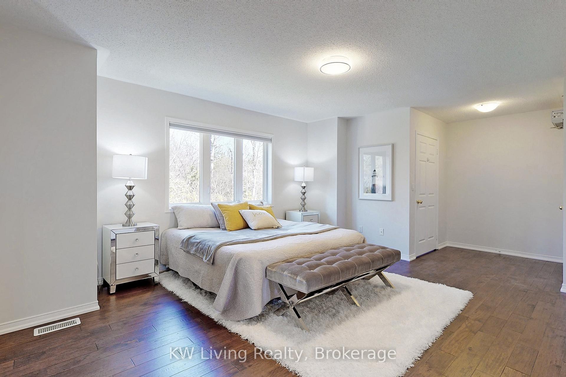 Photo 19 of 56 Robert Attersley Drive E, Whitby, Taunton North — HOMEH
