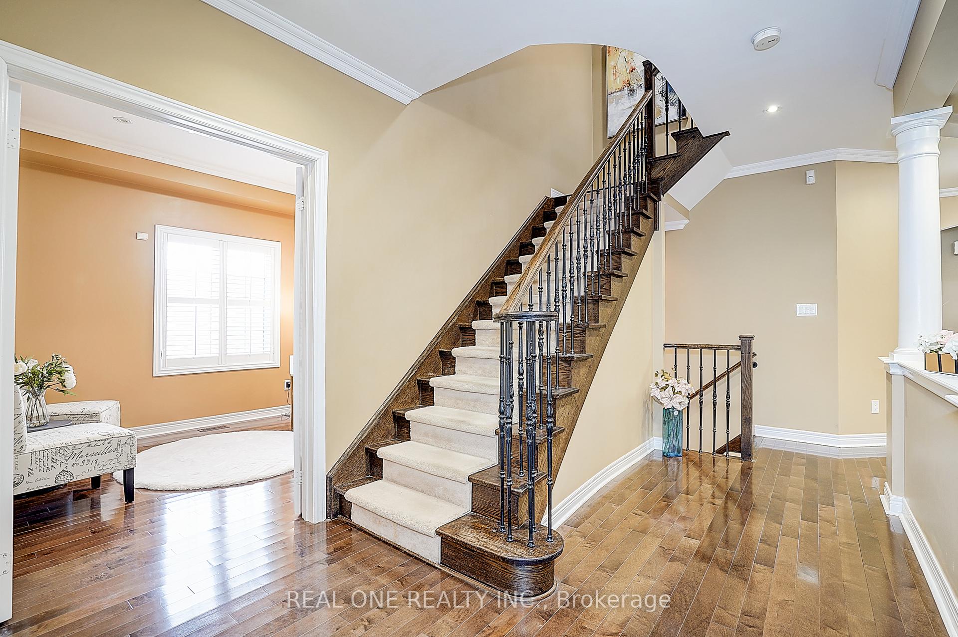 Photo 21 of 42 Donzi Lane, Vaughan, Patterson — HOMEH