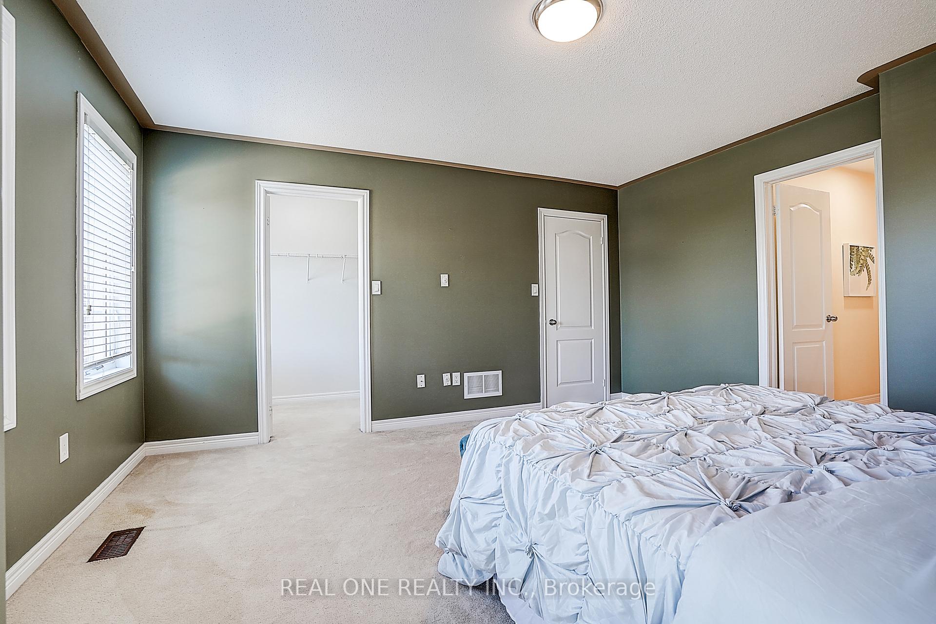 Photo 42 of 42 Donzi Lane, Vaughan, Patterson — HOMEH