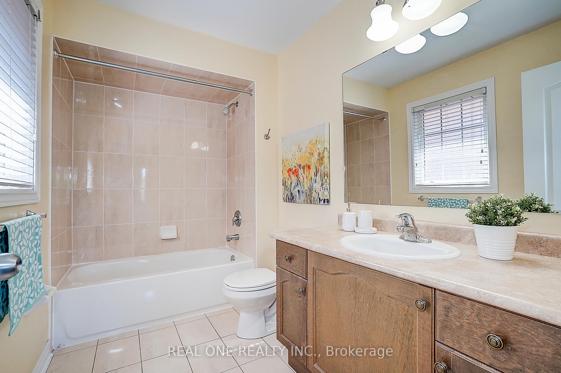 Photo 45 of 42 Donzi Lane, Vaughan, Patterson — HOMEH