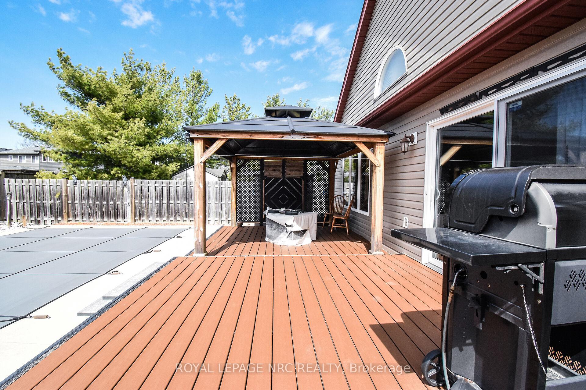 Photo 28 of 210 Classic Avenue, Welland, Lincoln/Crowland — HOMEH