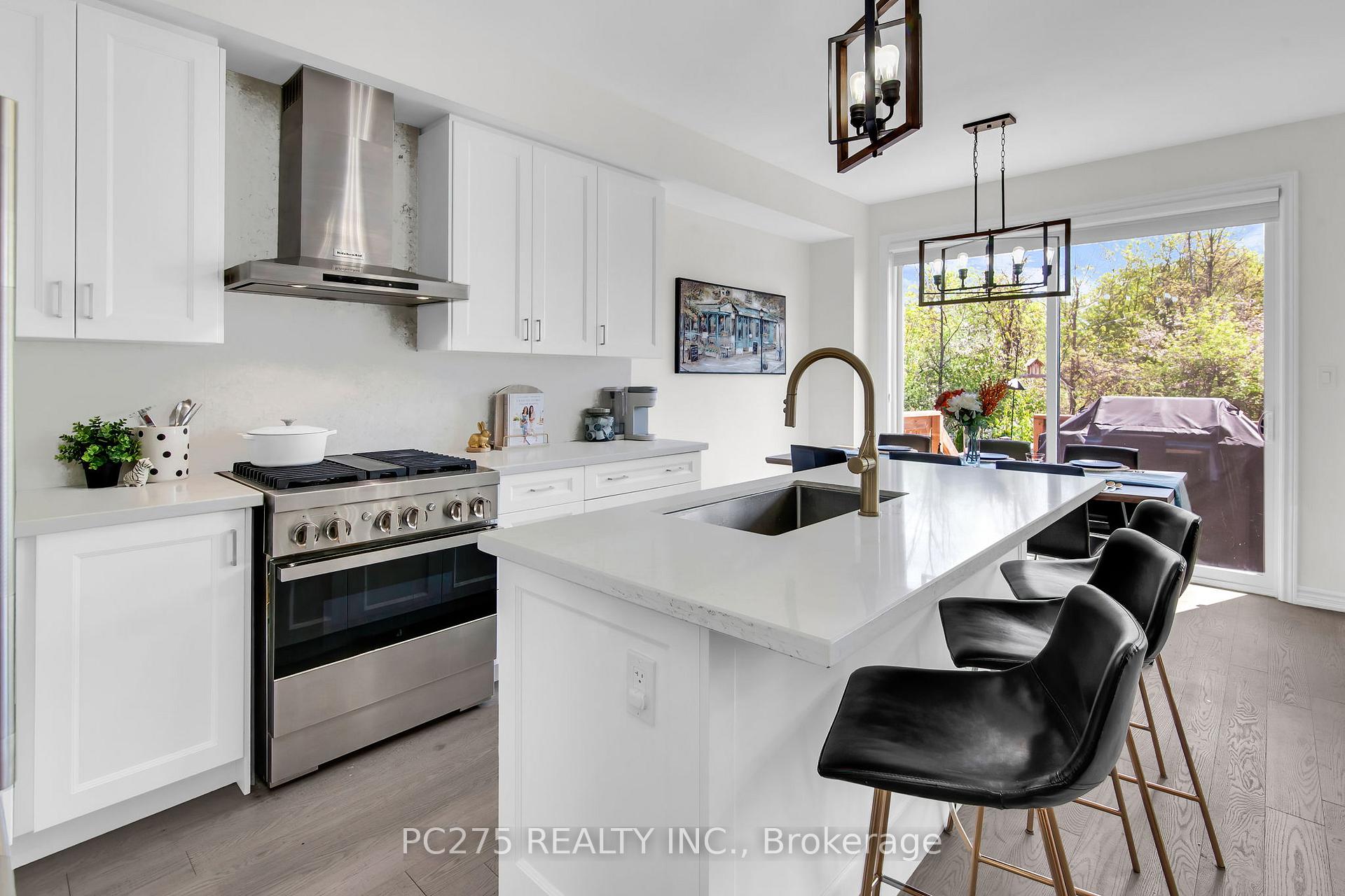 Photo 18 of 9 Swordfish Drive, Whitby, Lynde Creek — HOMEH