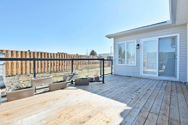 Photo 11 of 38 Melville Road E, Arnprior — HOMEH