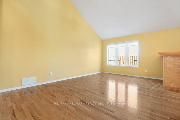 Photo 40 of 38 Melville Road E, Arnprior — HOMEH