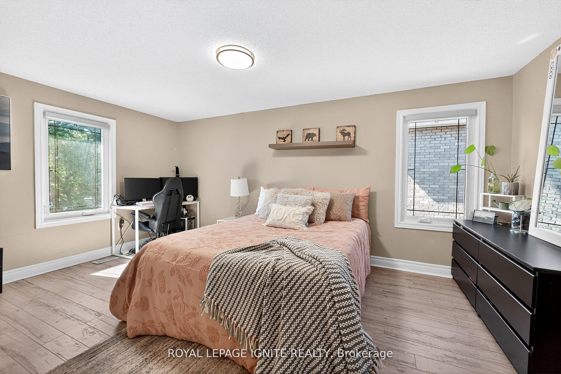 Photo 23 of 7 Ducatel Crescent, Ajax, Central — HOMEH