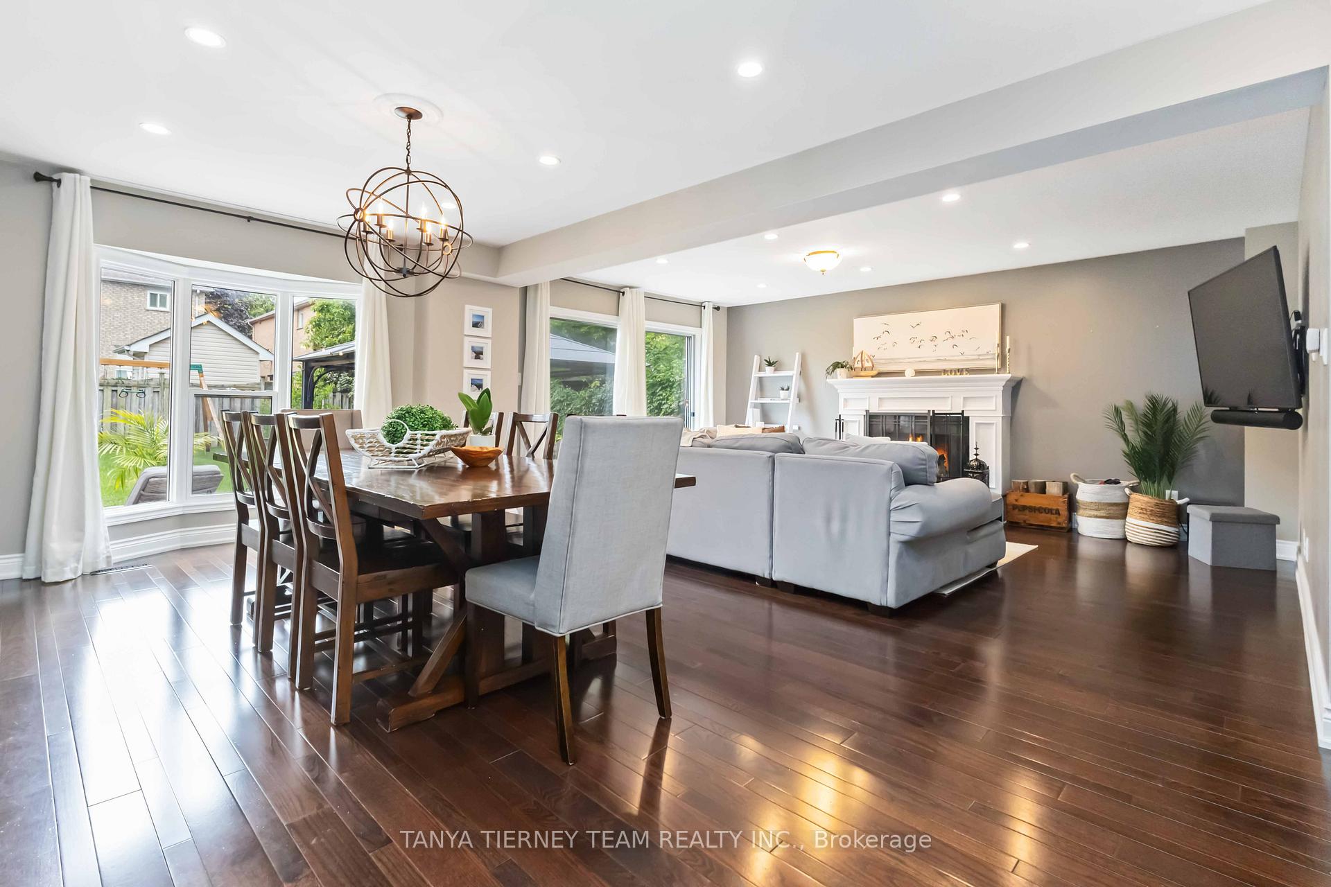 Photo 15 of 8 Gowan Drive, Whitby, Lynde Creek — HOMEH