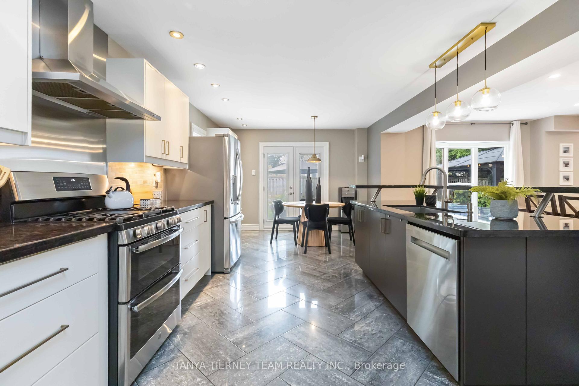 Photo 18 of 8 Gowan Drive, Whitby, Lynde Creek — HOMEH
