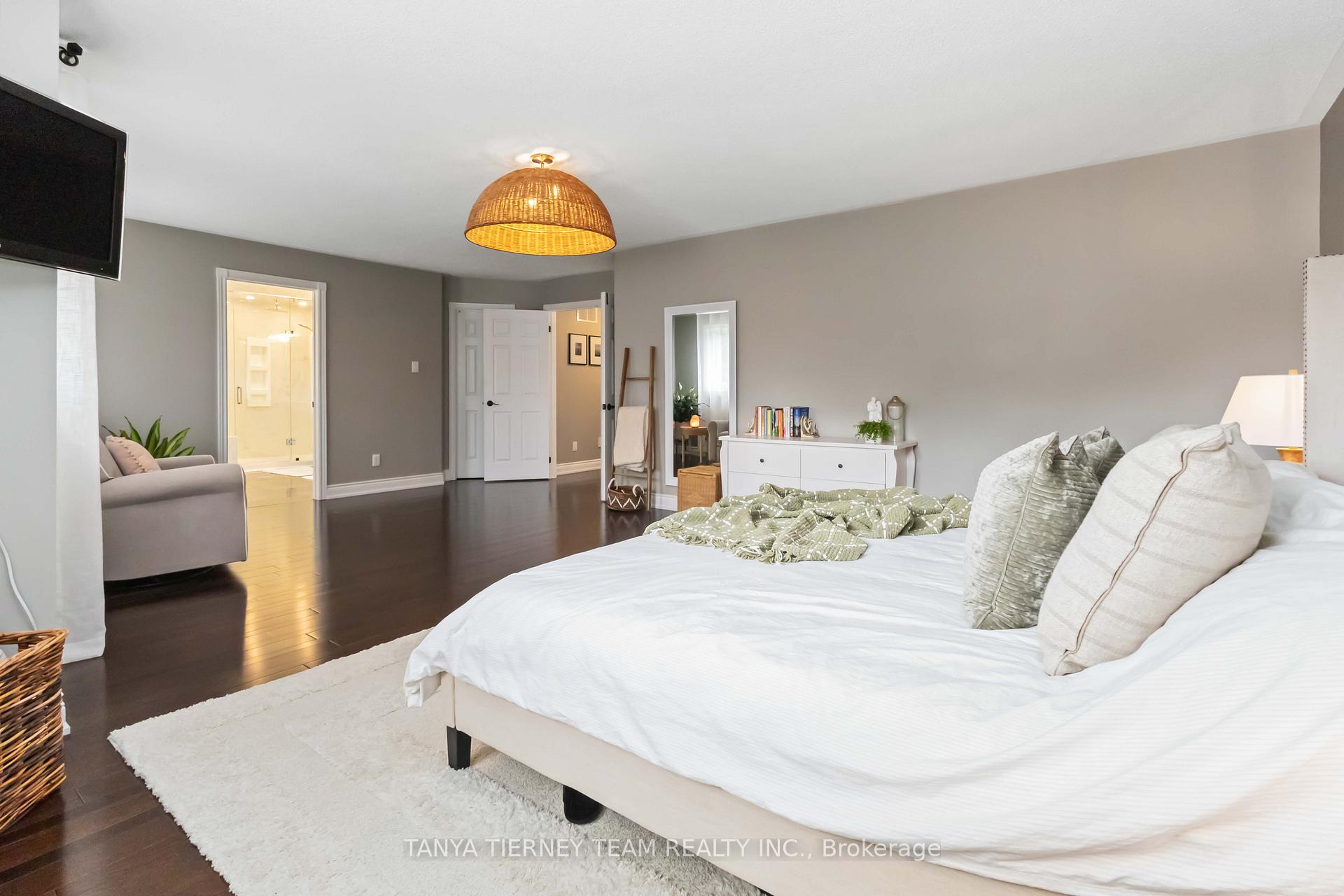 Photo 26 of 8 Gowan Drive, Whitby, Lynde Creek — HOMEH