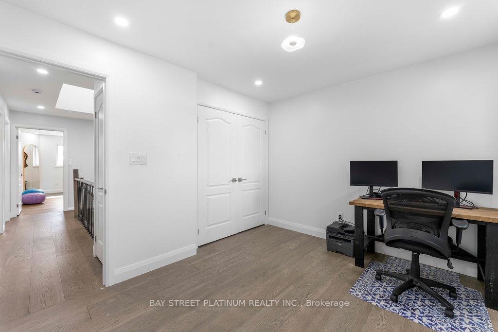 Photo 1 of 257 Killian Road, Vaughan, Maple — HOMEH
