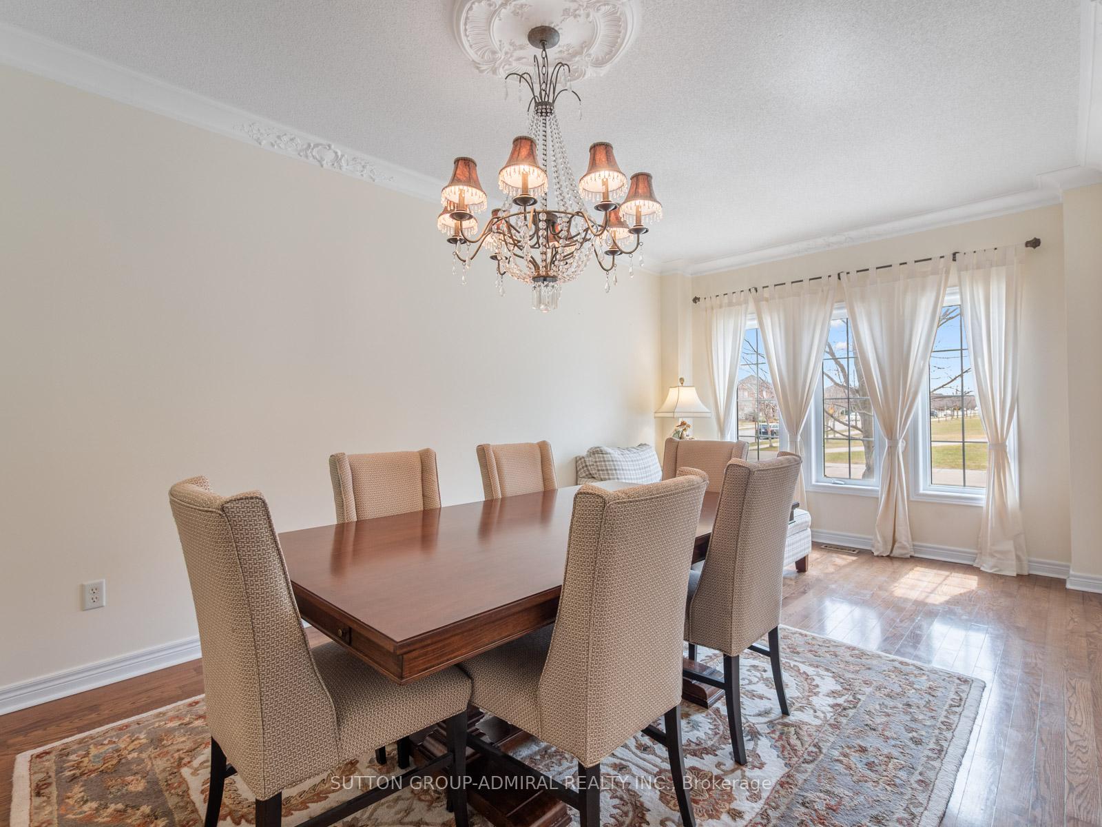 Photo 5 of 450 Pleasant Ridge Avenue, Vaughan, Patterson — HOMEH