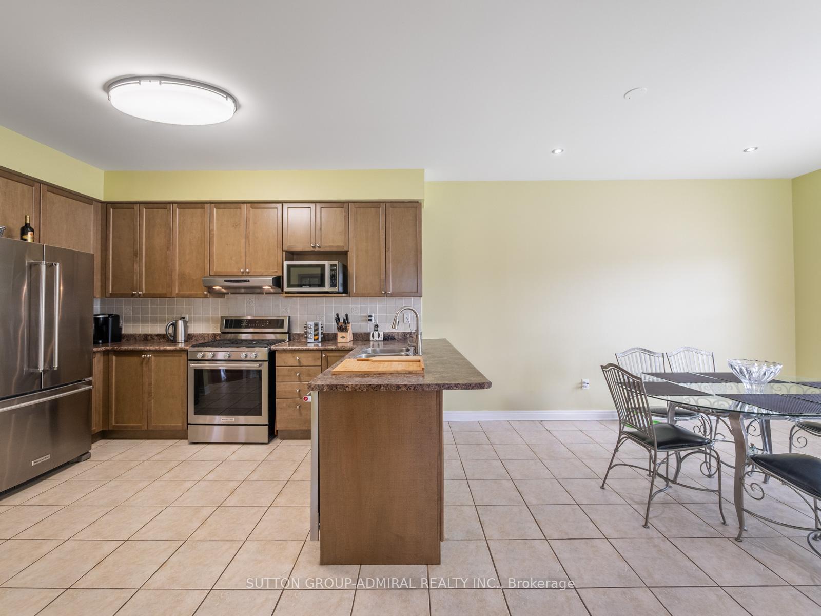 Photo 8 of 450 Pleasant Ridge Avenue, Vaughan, Patterson — HOMEH