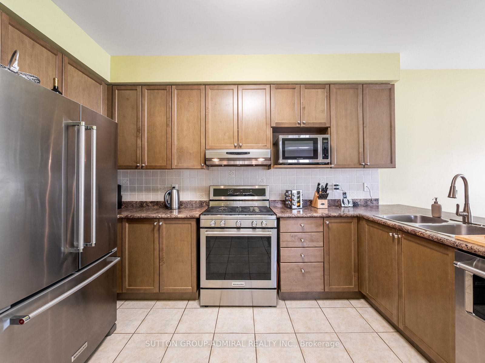 Photo 9 of 450 Pleasant Ridge Avenue, Vaughan, Patterson — HOMEH