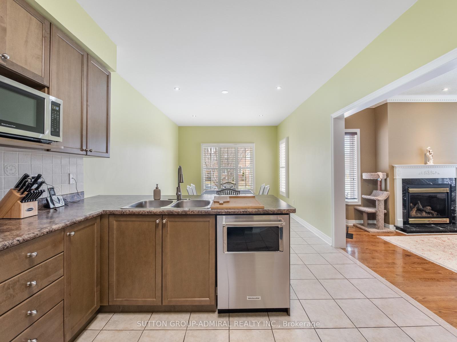 Photo 11 of 450 Pleasant Ridge Avenue, Vaughan, Patterson — HOMEH