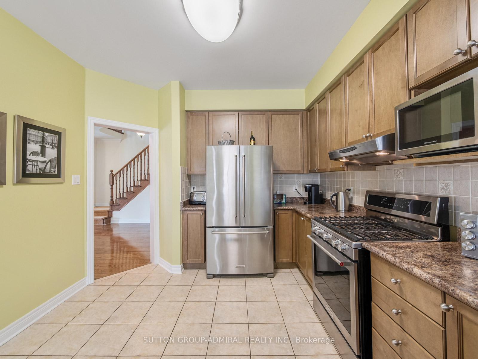 Photo 13 of 450 Pleasant Ridge Avenue, Vaughan, Patterson — HOMEH