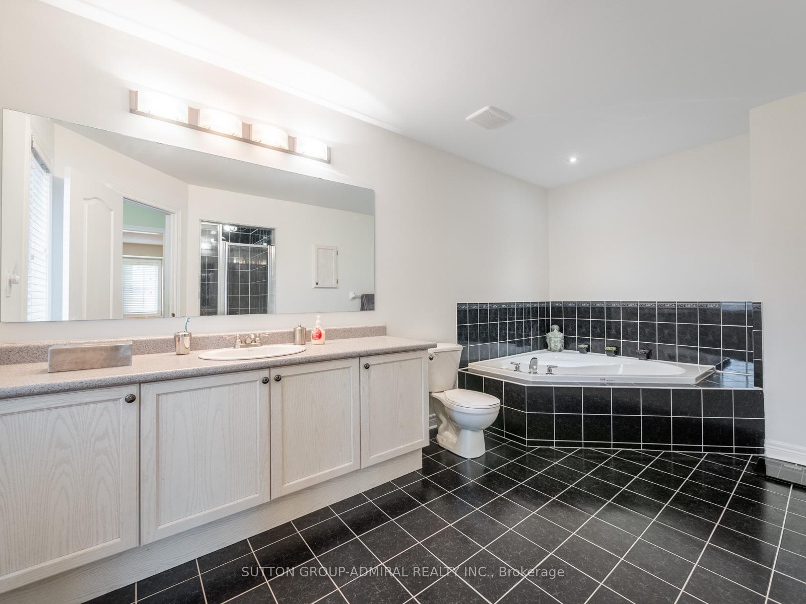 Photo 21 of 450 Pleasant Ridge Avenue, Vaughan, Patterson — HOMEH