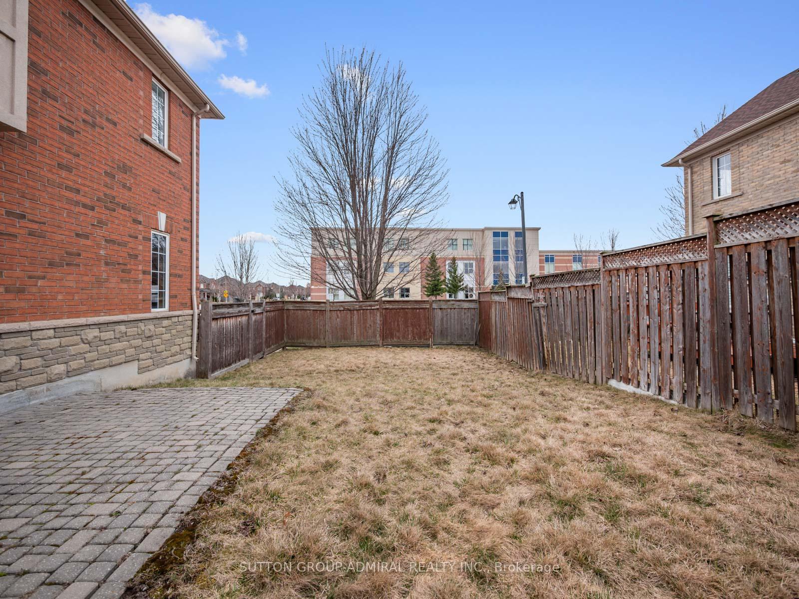 Photo 36 of 450 Pleasant Ridge Avenue, Vaughan, Patterson — HOMEH