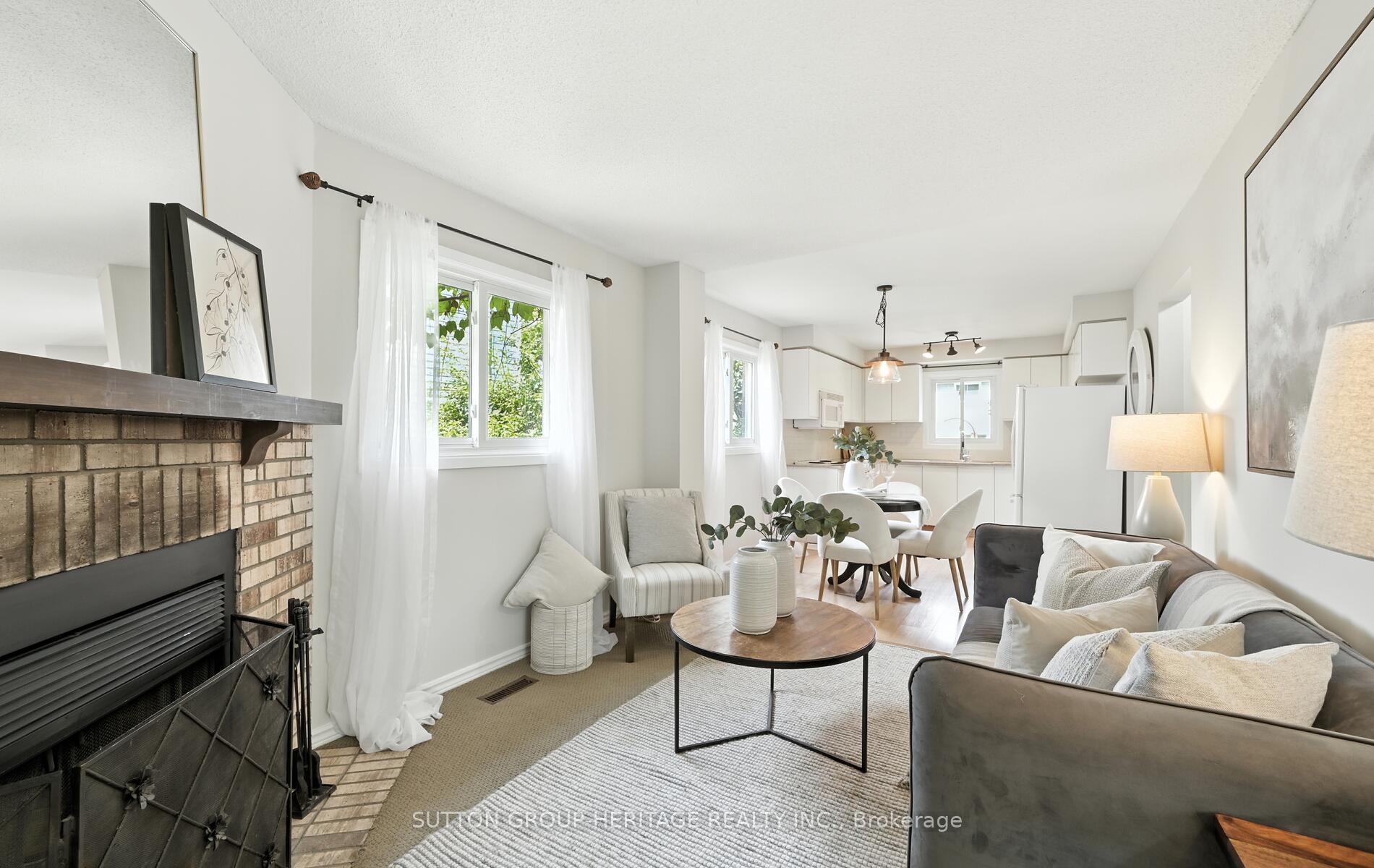 Photo 7 of 10 Plowman Drive, Ajax, Central — HOMEH