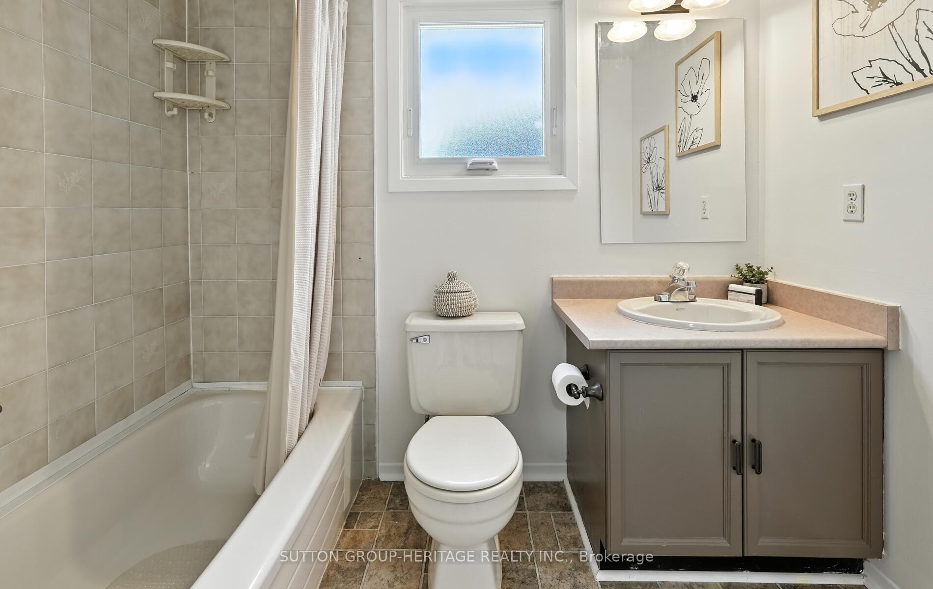 Photo 23 of 10 Plowman Drive, Ajax, Central — HOMEH
