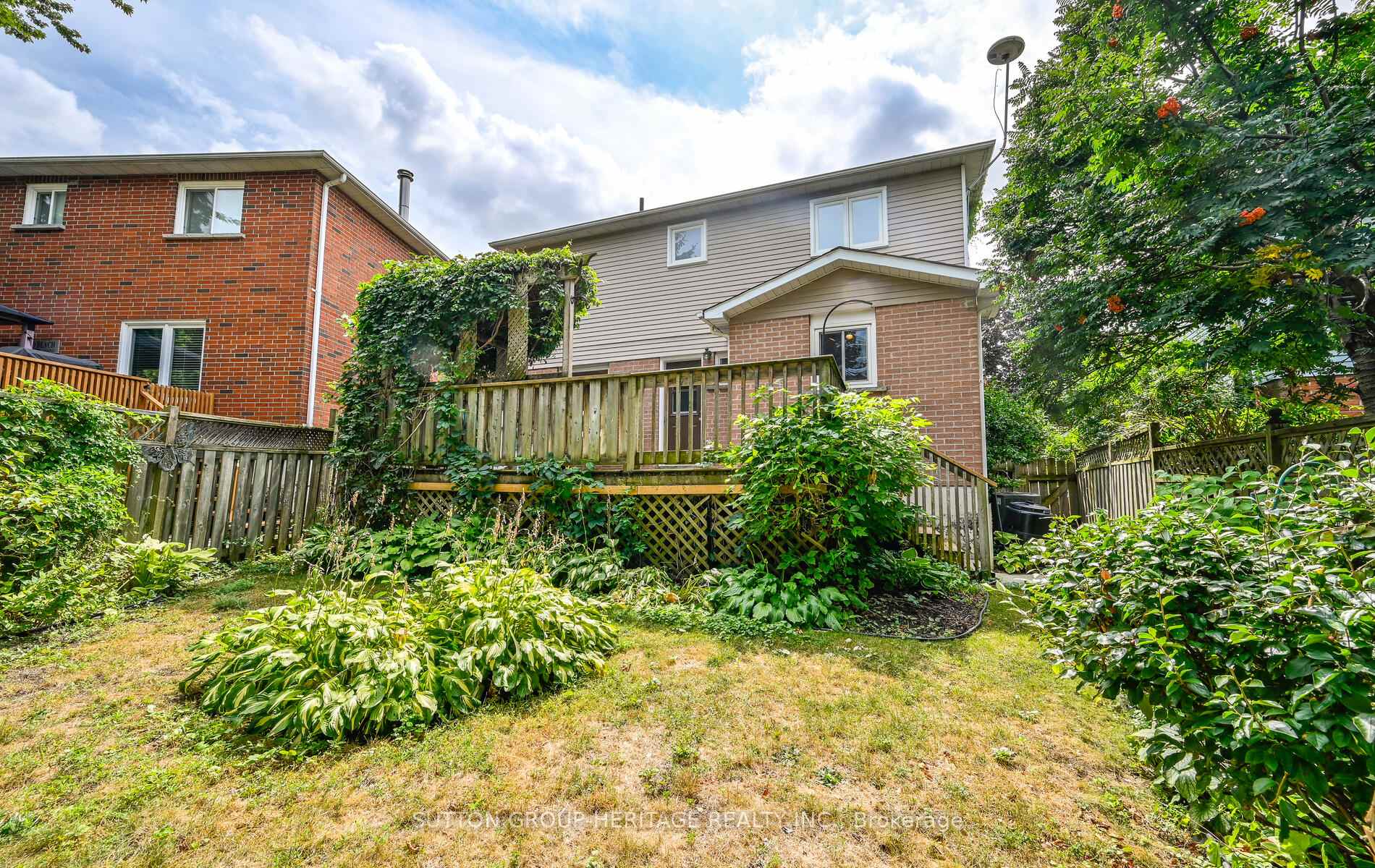Photo 37 of 10 Plowman Drive, Ajax, Central — HOMEH