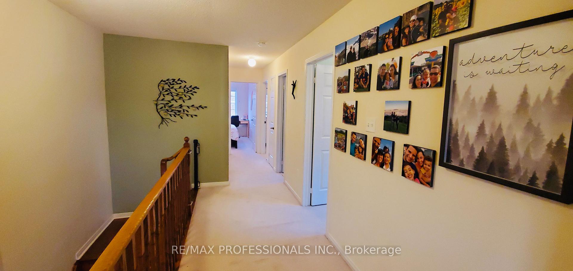 Photo 6 of 28 Laramie Crescent, Vaughan, Patterson — HOMEH