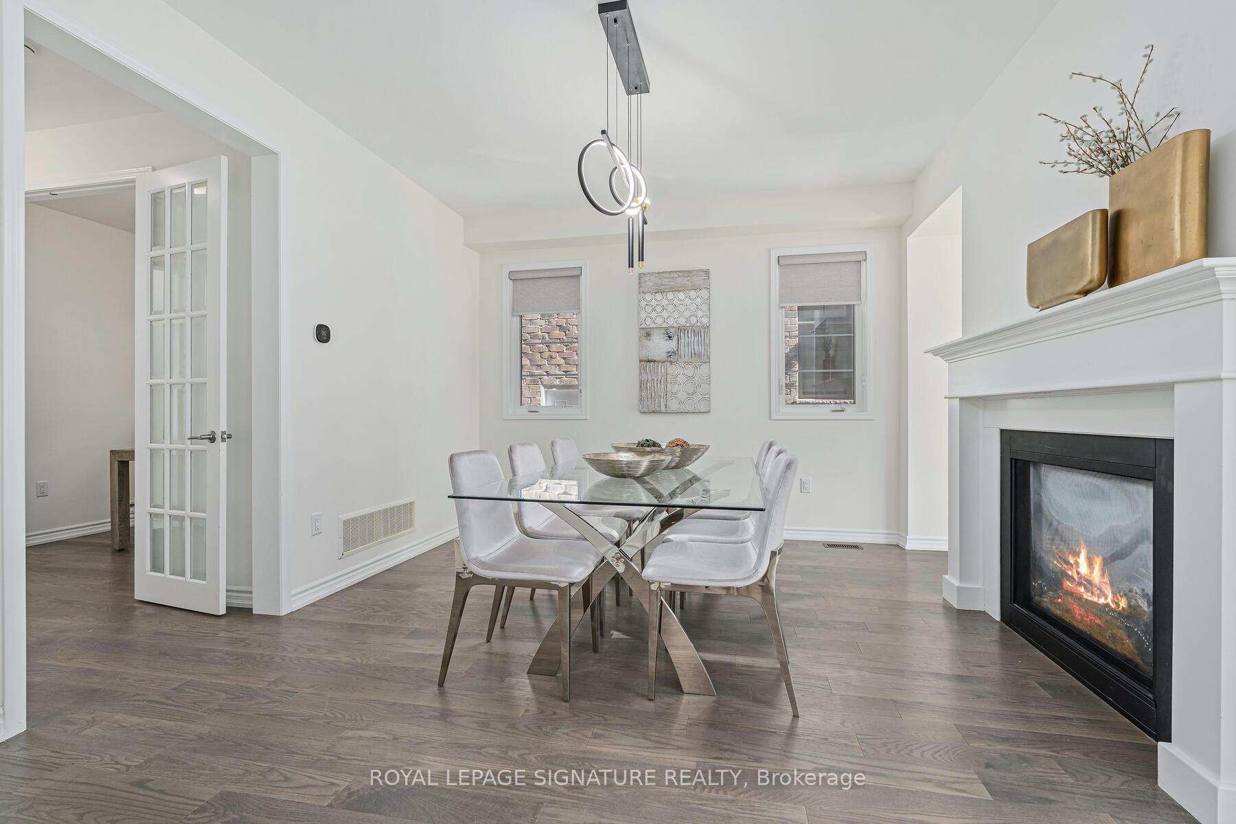 Photo 6 of 31 Streamside Street, Vaughan, Kleinburg — HOMEH