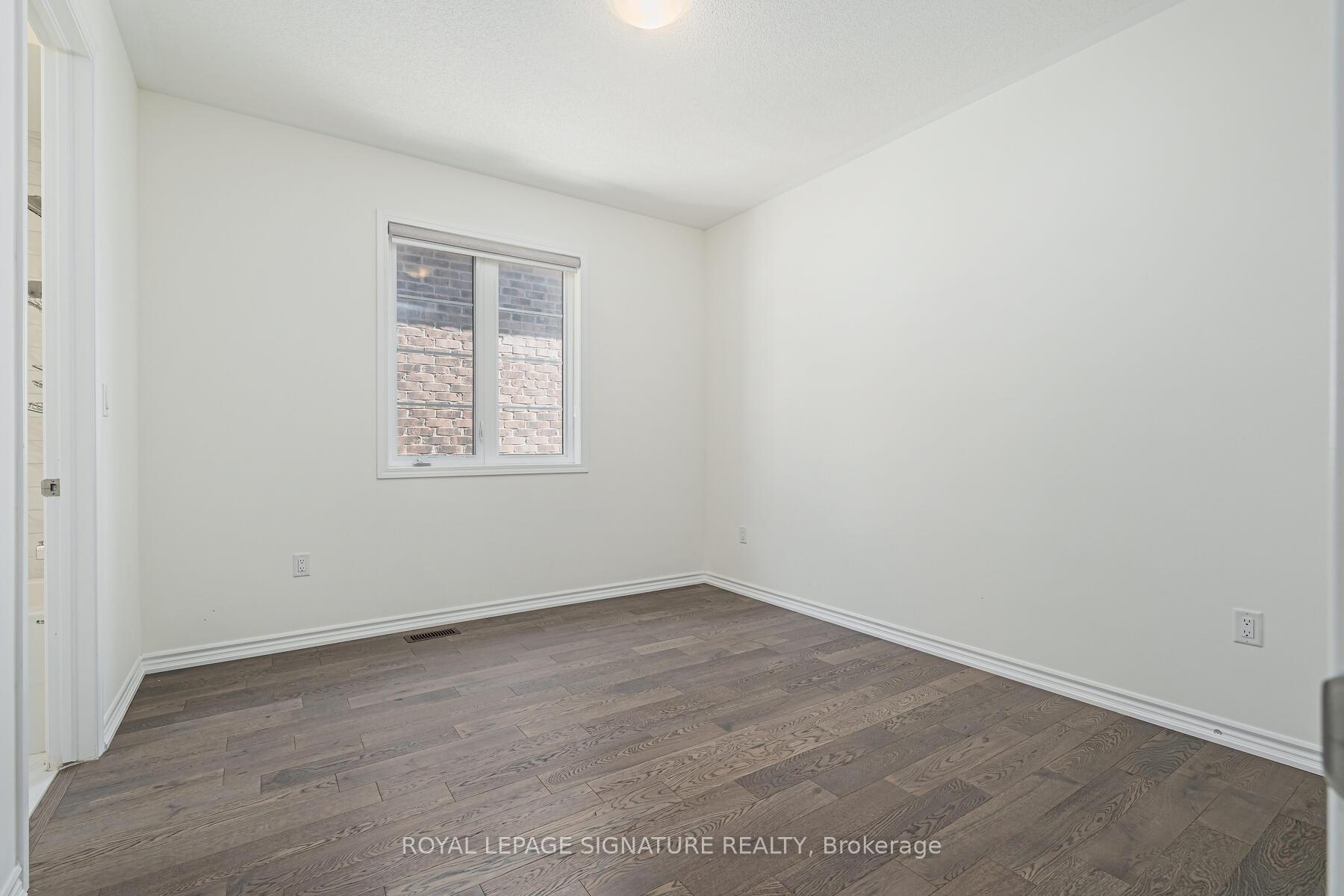 Photo 15 of 31 Streamside Street, Vaughan, Kleinburg — HOMEH