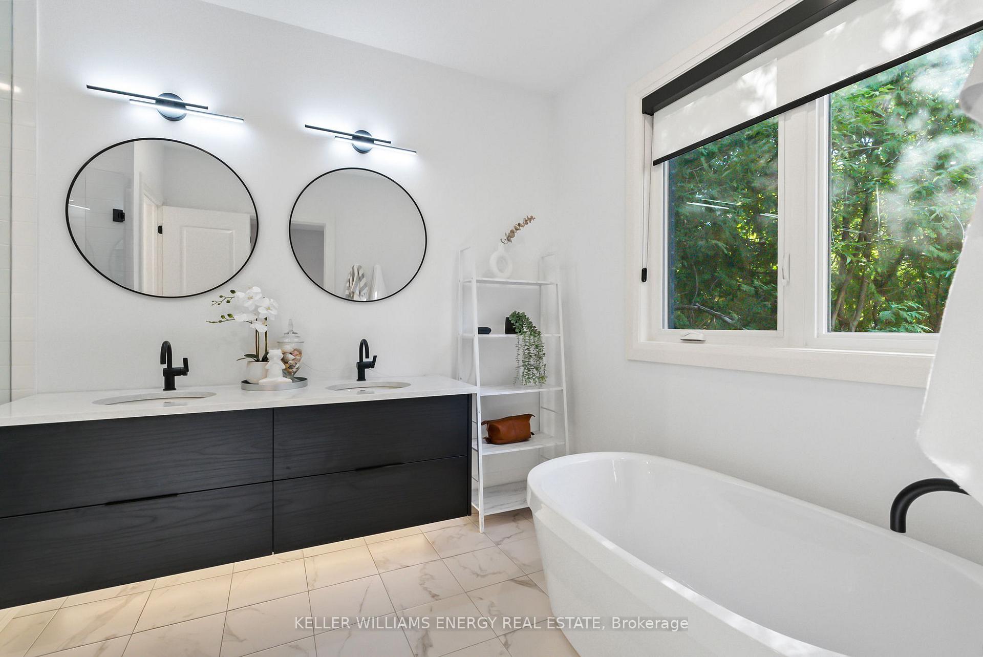 Photo 19 of 56 Meadow Crescent, Whitby, Blue Grass Meadows — HOMEH