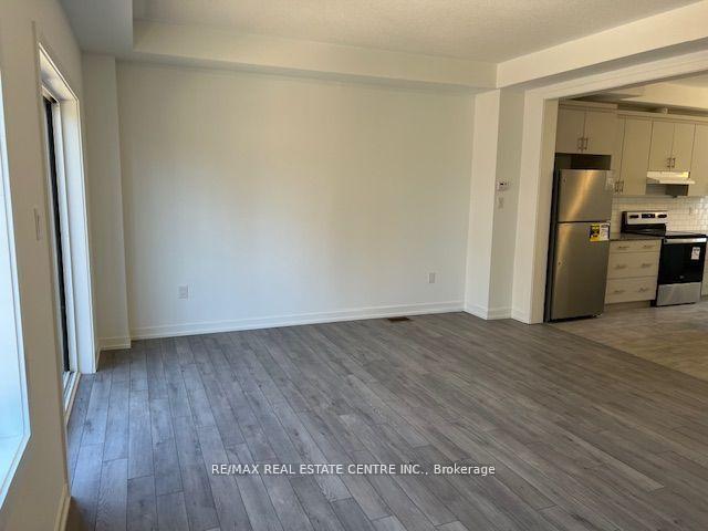 Photo 12 of Unit 32, 55 Selfridge Way, Whitby, Downtown Whitby — HOMEH