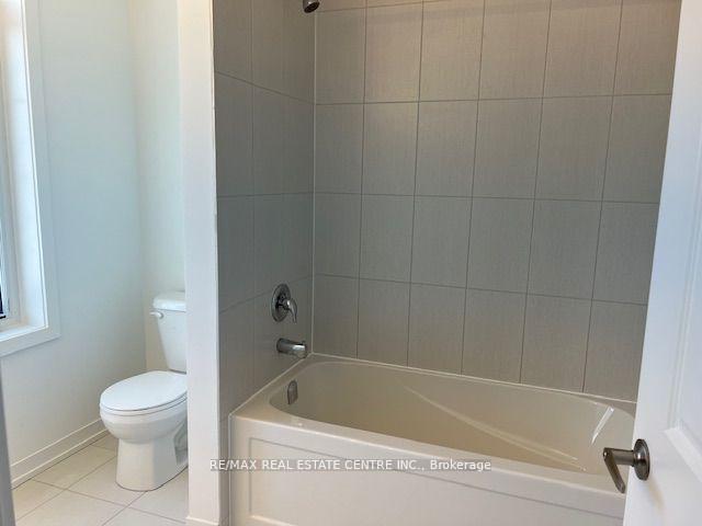 Photo 17 of Unit 32, 55 Selfridge Way, Whitby, Downtown Whitby — HOMEH