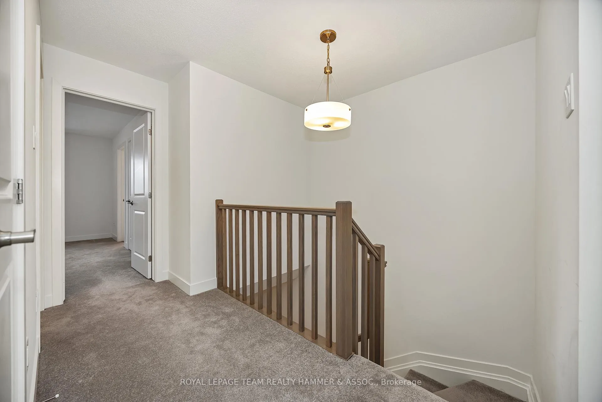 Photo 11 of 4007 Jockvale Road, Ottawa, Barrhaven - Heritage Park — HOMEH