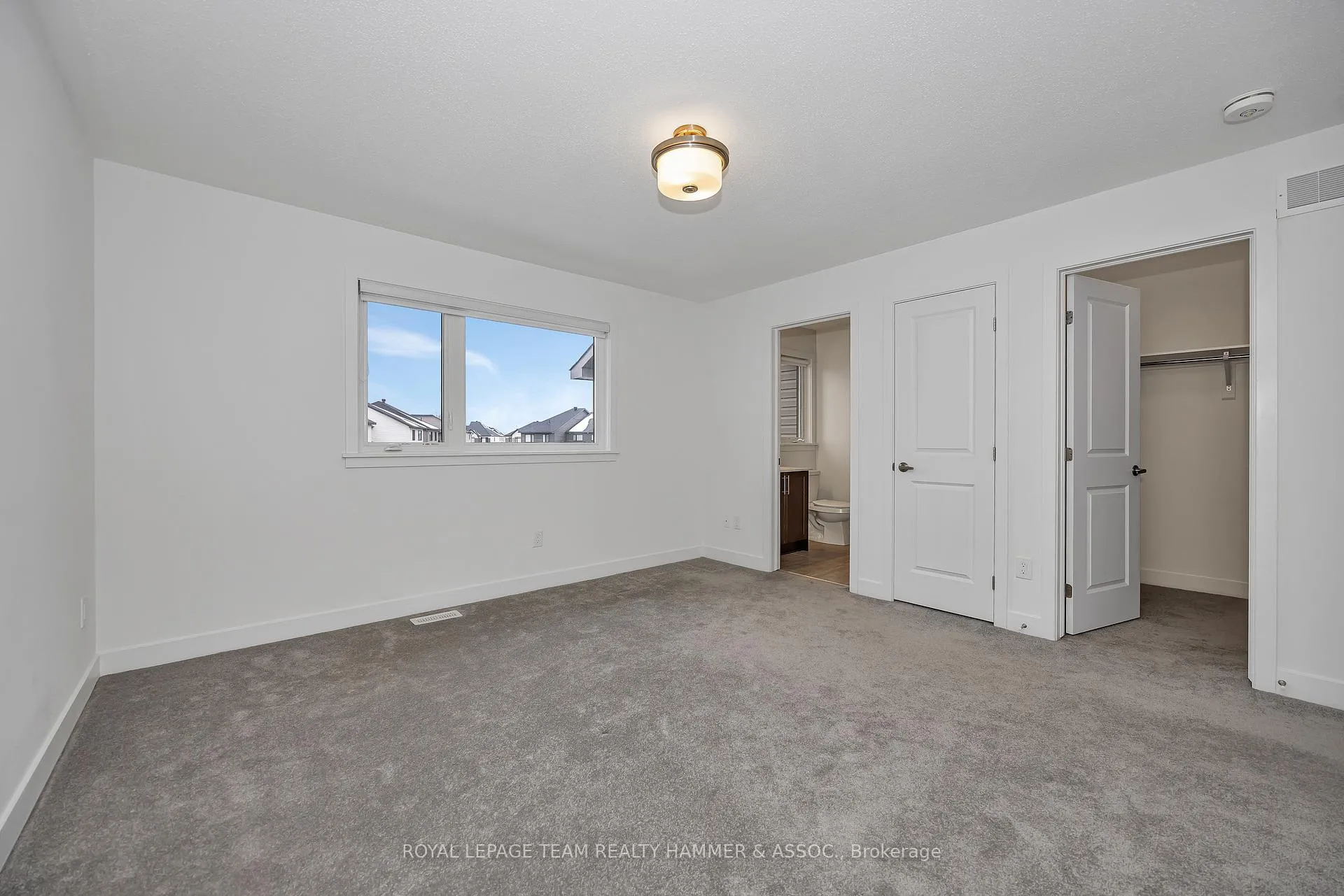 Photo 13 of 4007 Jockvale Road, Ottawa, Barrhaven - Heritage Park — HOMEH