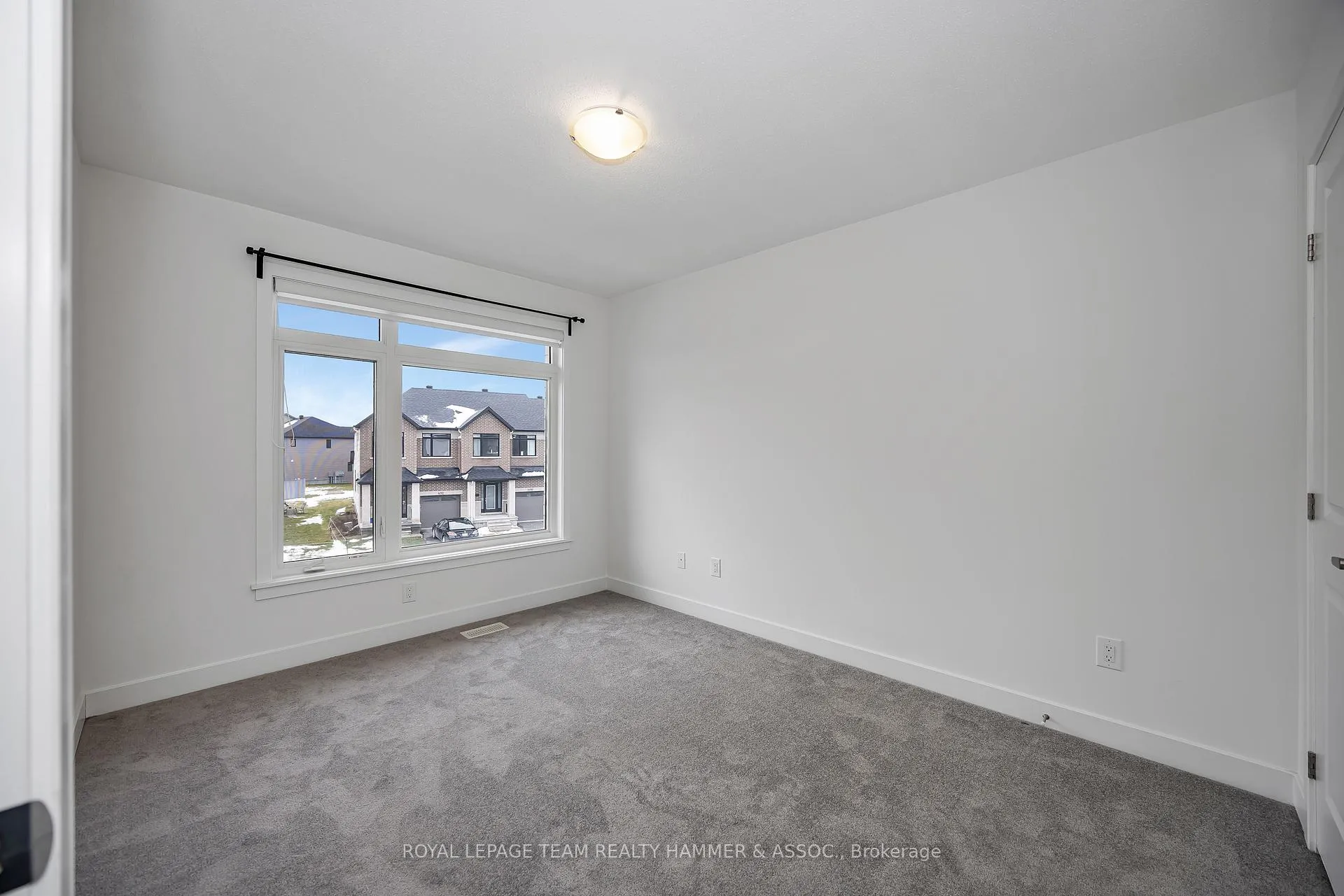 Photo 18 of 4007 Jockvale Road, Ottawa, Barrhaven - Heritage Park — HOMEH