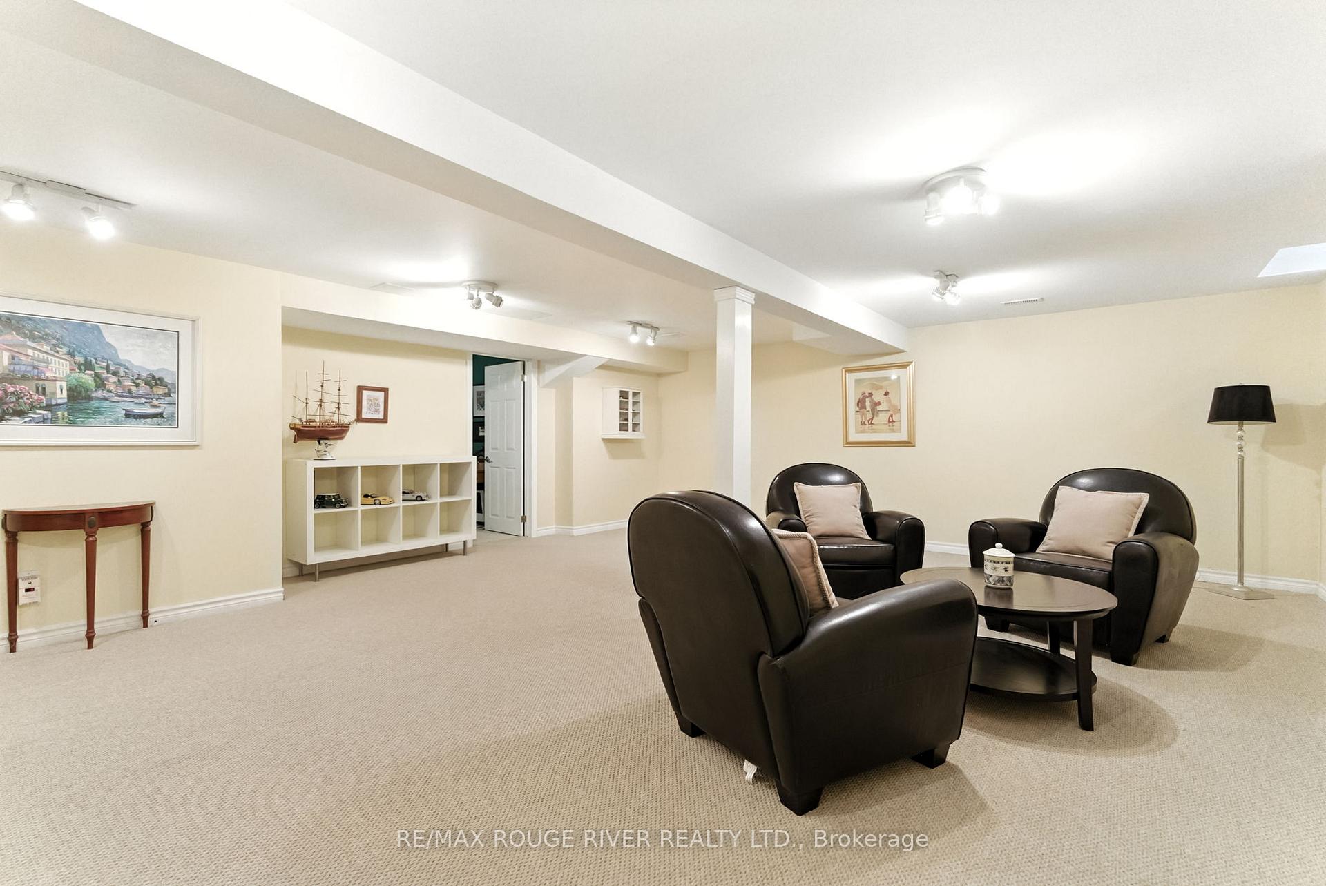 Photo 34 of 12 Limestone Crescent, Whitby, Pringle Creek — HOMEH