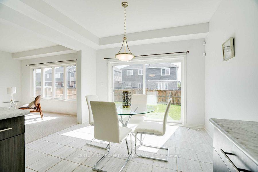 Photo 18 of 379 Silverwood Avenue E, Welland, Coyle Creek — HOMEH