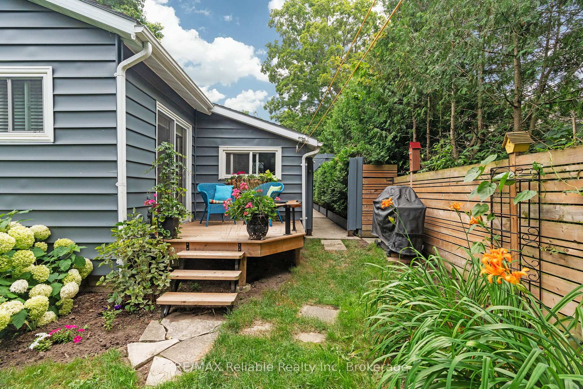 Photo 25 of 28 Catherine Street, Bluewater, Bayfield — HOMEH