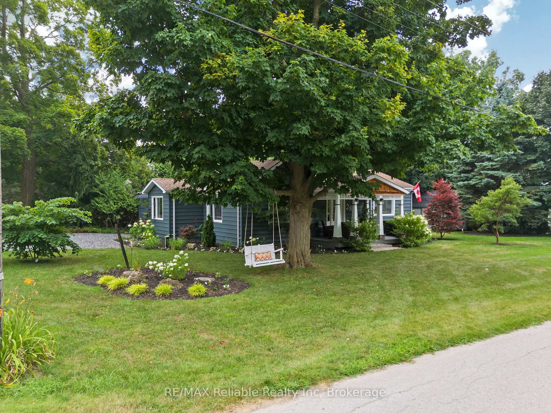 Photo 28 of 28 Catherine Street, Bluewater, Bayfield — HOMEH