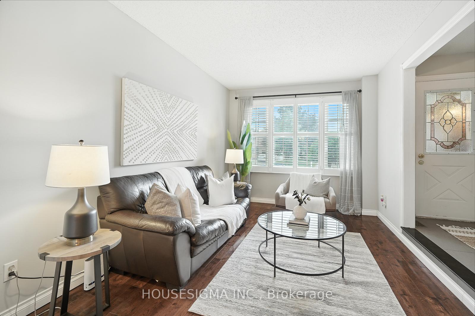 Photo 5 of 47 Winston Crescent, Whitby, Blue Grass Meadows — HOMEH
