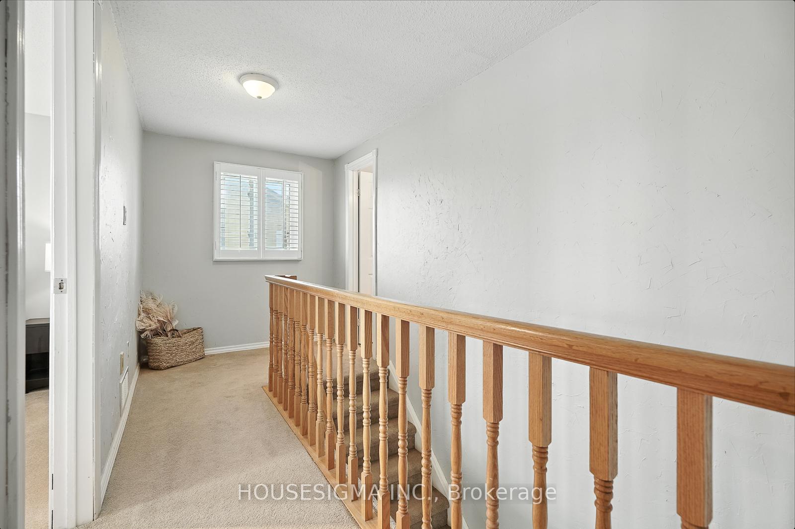 Photo 20 of 47 Winston Crescent, Whitby, Blue Grass Meadows — HOMEH