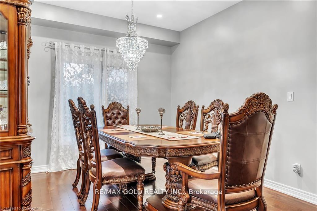 Photo 12 of 145 Cardinal Crescent, Welland, Coyle Creek — HOMEH