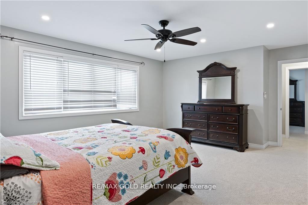 Photo 25 of 145 Cardinal Crescent, Welland, Coyle Creek — HOMEH