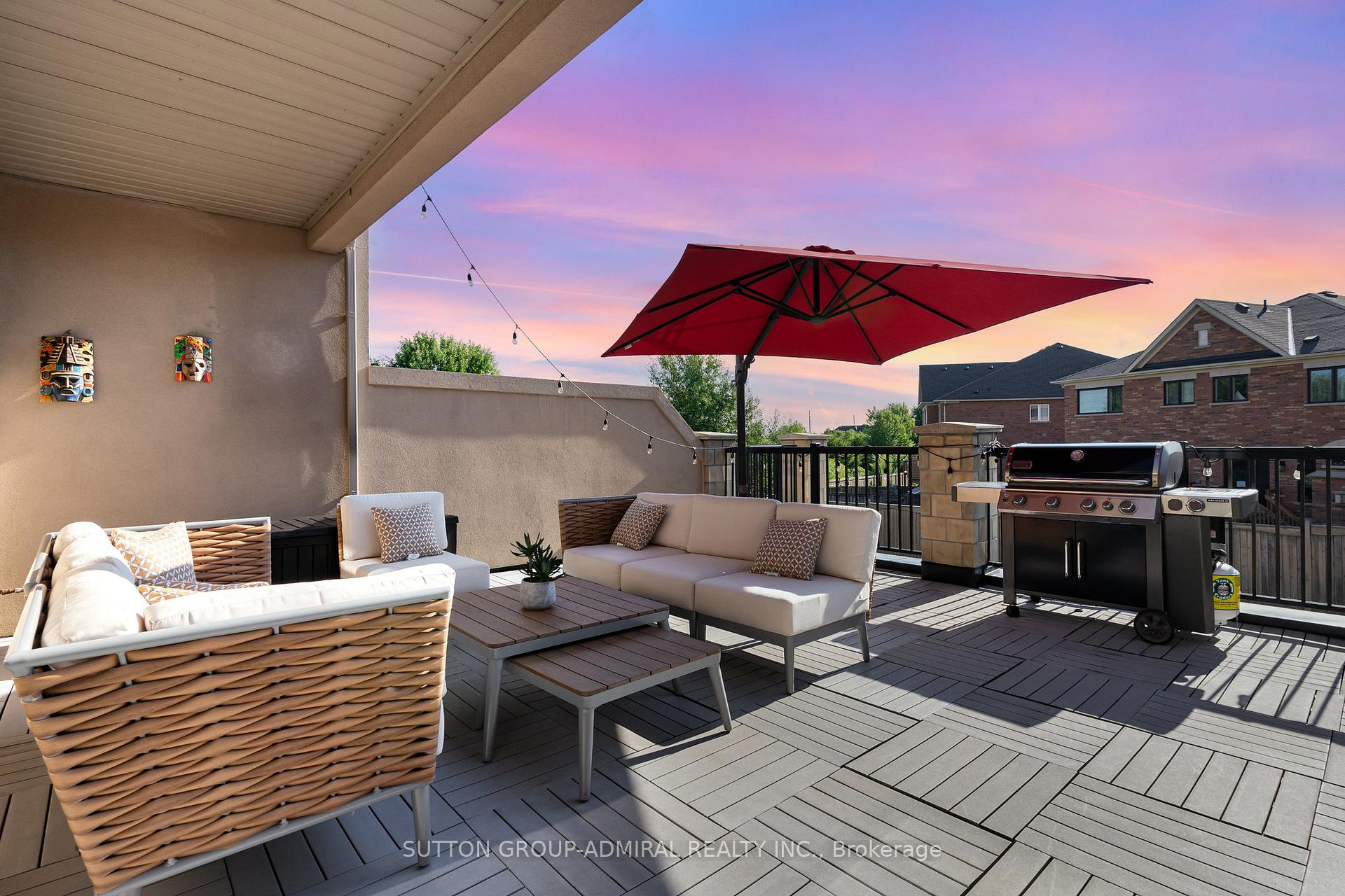 Photo 23 of 32 Grand Trunk Avenue, Vaughan, Patterson — HOMEH