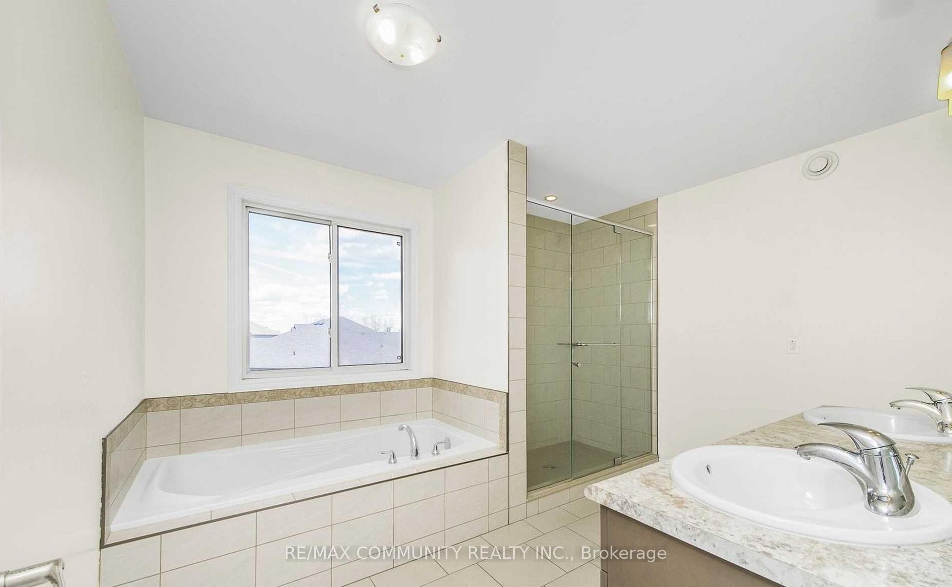 Photo 13 of 63 Hampton Ridge Drive, Belleville, Thurlow Ward — HOMEH