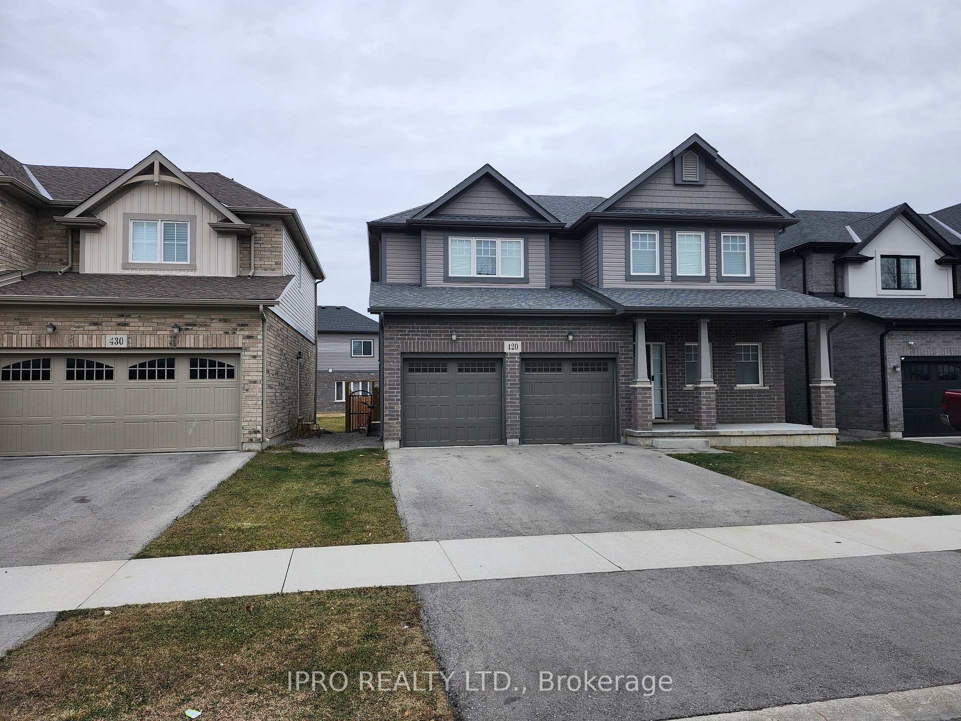 Photo 10 of 420 Julia Drive, Welland, Coyle Creek — HOMEH