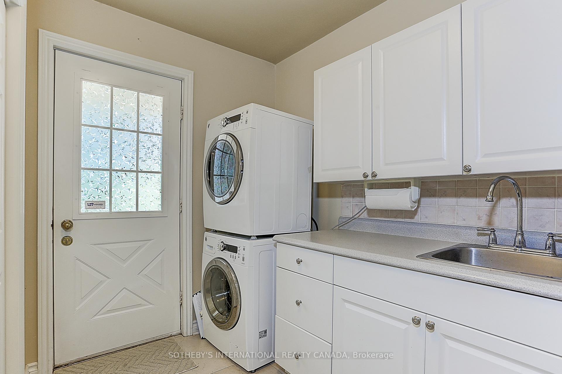 Photo 33 of 30 Hunters Glen Road, Aurora, Aurora Estates — HOMEH
