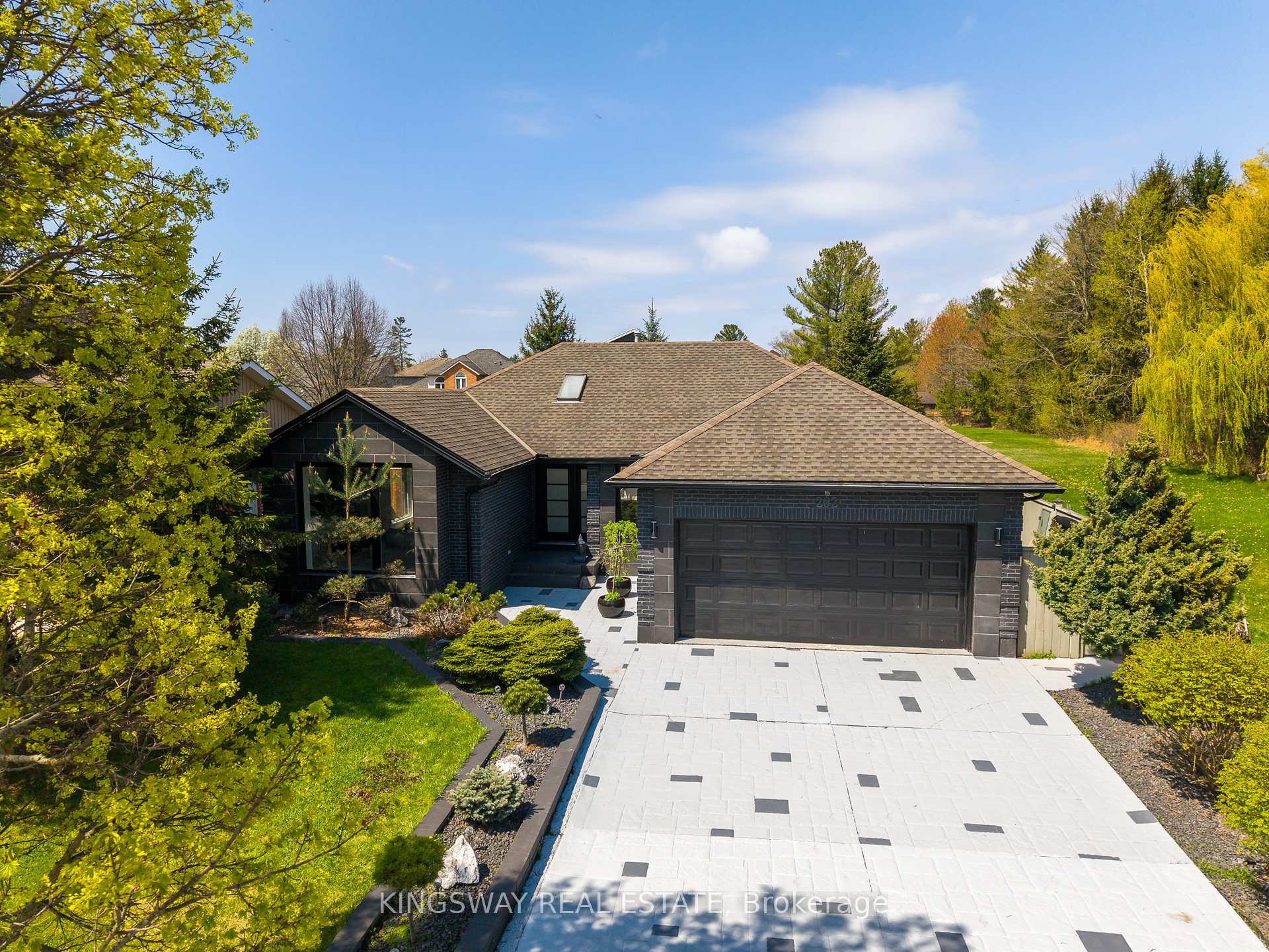 Photo 1 of 202 Michael Drive, Welland, N. Welland — HOMEH