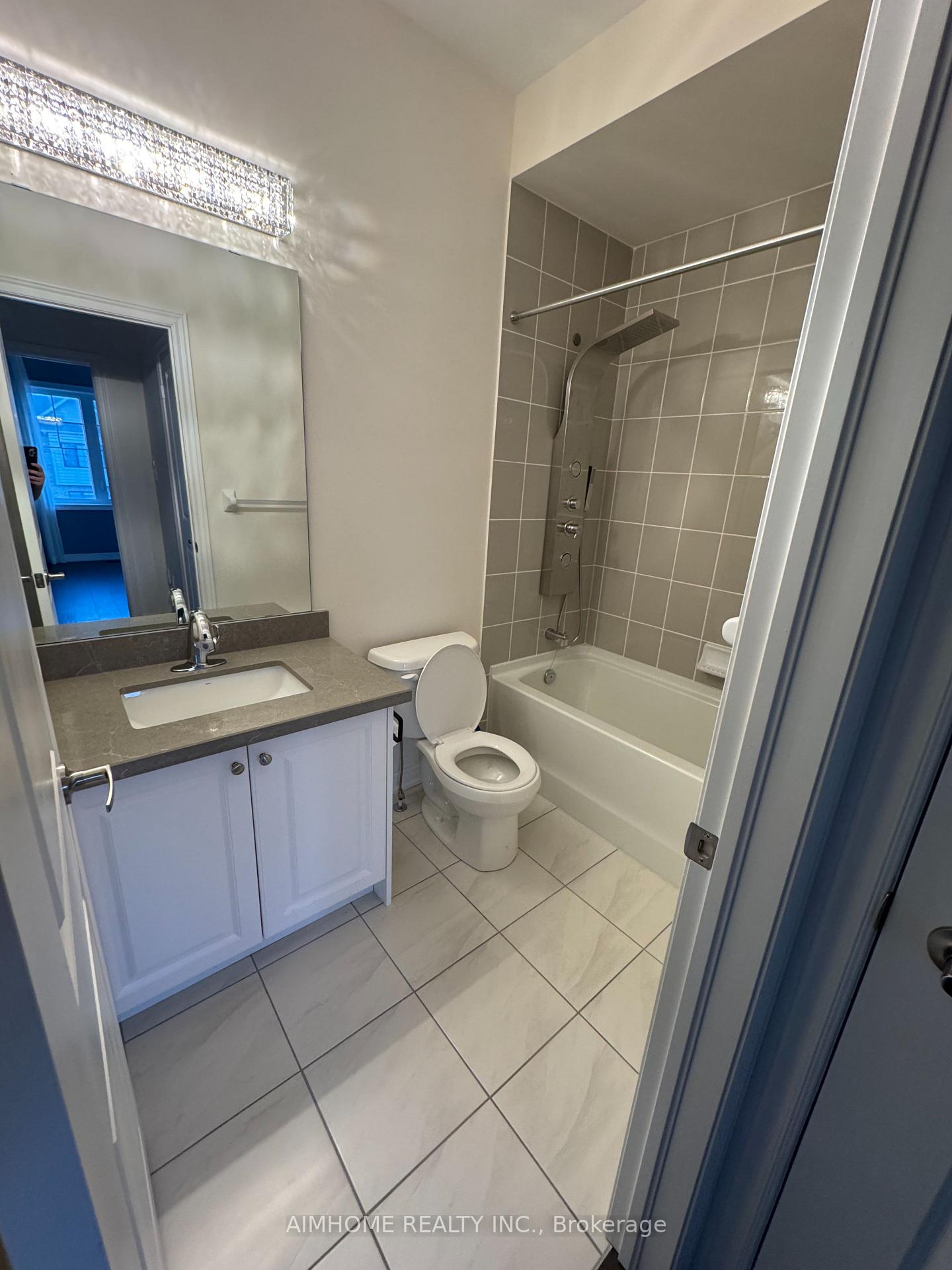 Photo 12 of 185 Coronation Road, Whitby, Rural Whitby — HOMEH