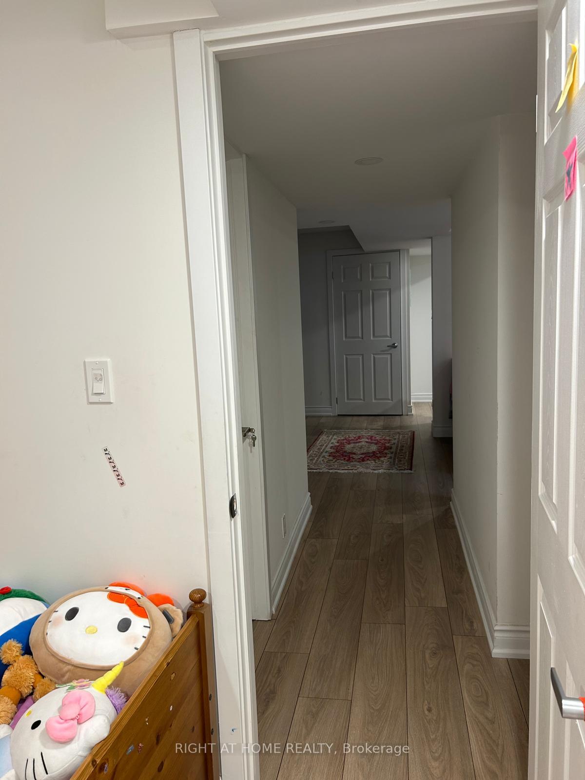 Photo 12 of Unit Basement, 54 Springfield Way, Vaughan, Crestwood-Springfarm-Yorkhill — HOMEH