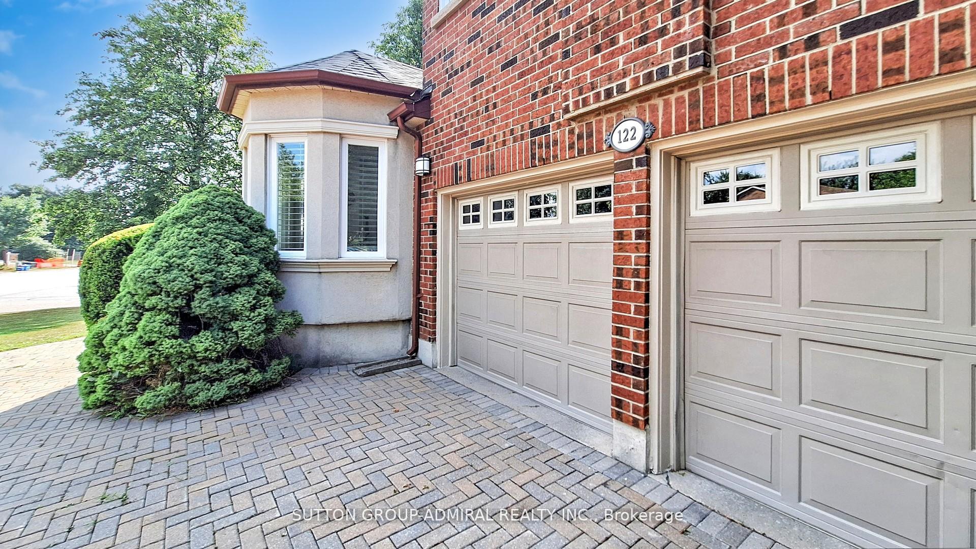 Photo 9 of 122 Edmund Seager Drive, Vaughan, Uplands — HOMEH