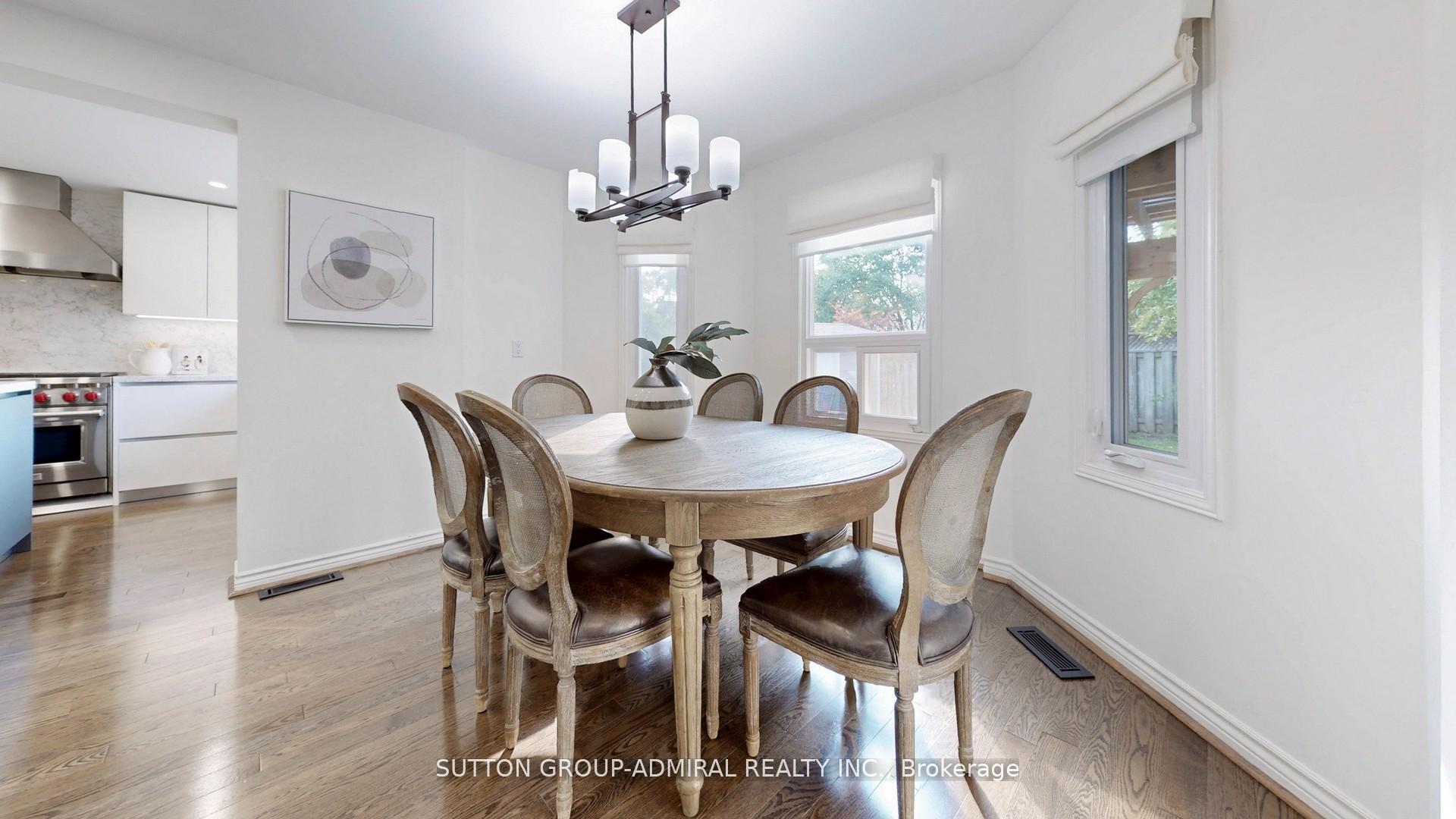 Photo 18 of 122 Edmund Seager Drive, Vaughan, Uplands — HOMEH